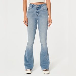 Hollister High-Rise Flare Jeans 000L w23L NWT